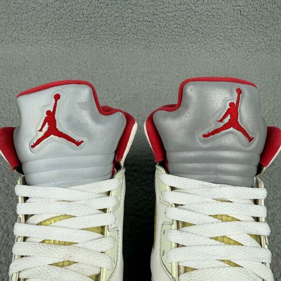 Jordan 5 GS Youth 6 Y Shoes White Fire Red Nike Air Retro 2020 Kids 6Y Sneaker 2 - Picture 10 of 11